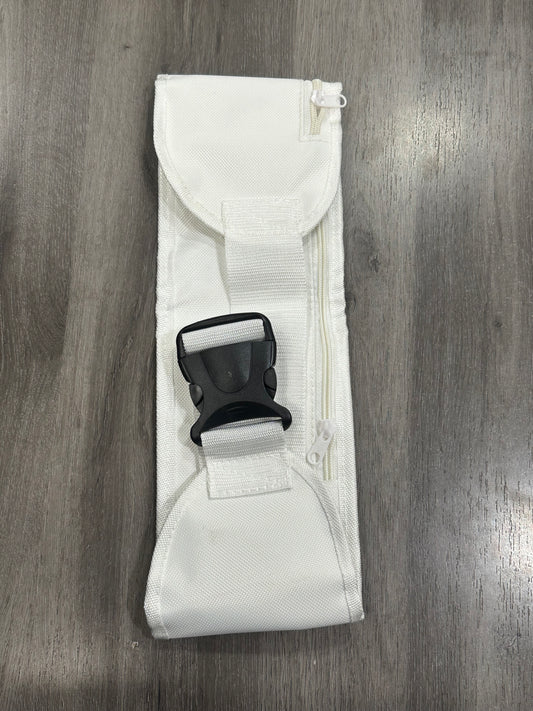 White Waist BELT 👝