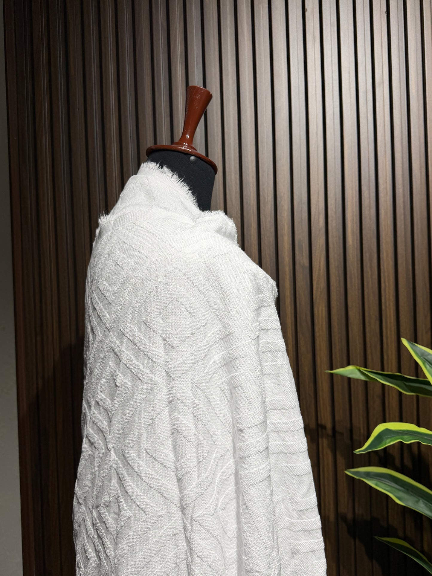 ER-607 - Exclusive